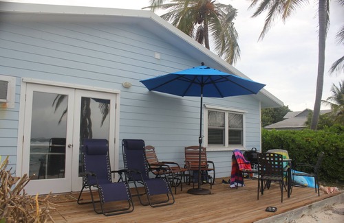 West End Condominio | 2 habitaciones en la playa con terraza -Snorkelers & Divers Paradise-Cayman Brac