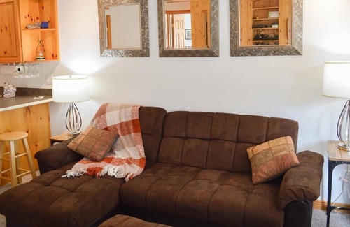 Sun Peaks Condominio | Snow Creek Village #49