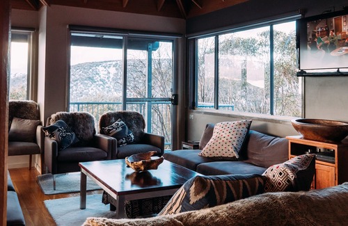 Falls Creek Chalet De Esquí | La caída de la nieve en Crows Nest, de Falls Creek