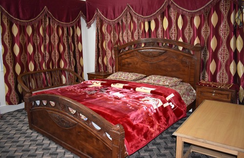 Kaghan Hotel | Snow Land Hotel Kaghan