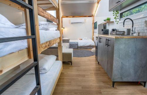 Merom HaGalil Cabina | snow spa caravan