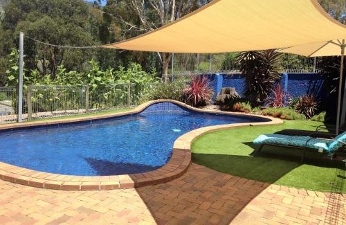 Tawonga South Complejo | Snow View Holiday Units