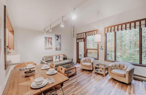 Glacier Apartamento | Snowater Condo 91 - Wi-Fi - Pets Ok - Sleeps 6