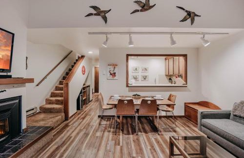 Glacier Apartamento | Snowater Condo 91 - Wi-Fi - Pets Ok - Sleeps 6