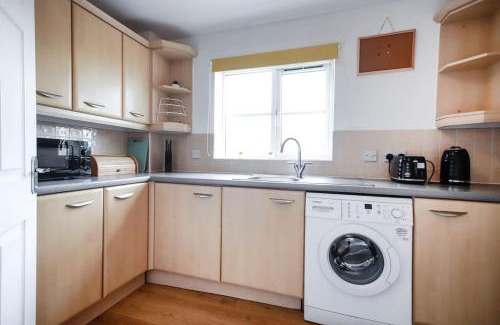 Bradley Stoke Apartamento | Snowberry Close - Contractors Long Stay by ShortStayUK