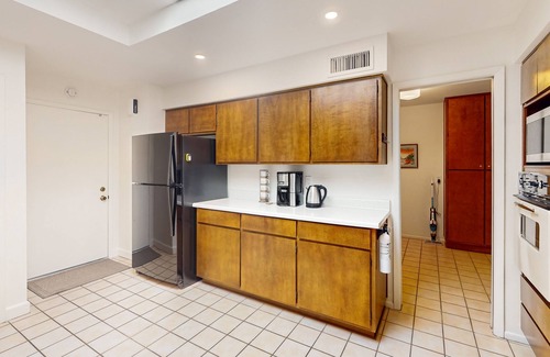 Sunland Village Casa | Snowbird-friendly golf-front home with pool, hot tub, grill, smart TVs, W/D, AC