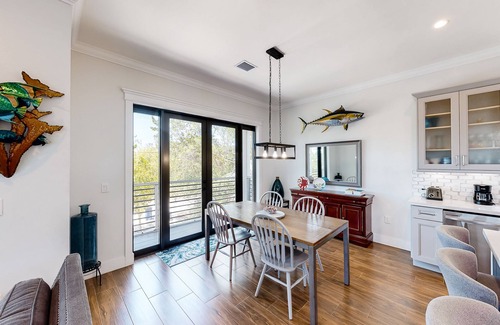 Bowens Addition Casa | Snowbird-Friendly Home with Central AC, High-Speed WiFi, and Washer/Dryer
