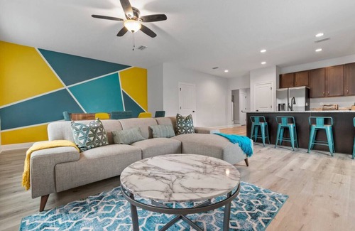 Navarre Casa | *Snowbird Rates* Pool, Paddle Boards & BBQ Grill