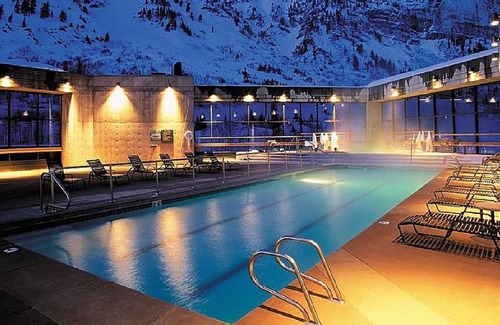Salt Lake Mountain Resorts Condominio | Snowbird Ski Resort - 2 habitaciones / 2 baños con bañera de hidromasaje.