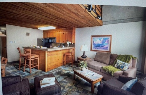 Salt Lake Mountain Resorts Complejo | SnowBird Slopeside 10th Floor 2 Story Loft @ the Iron Blosam;nSki In - Relax Out