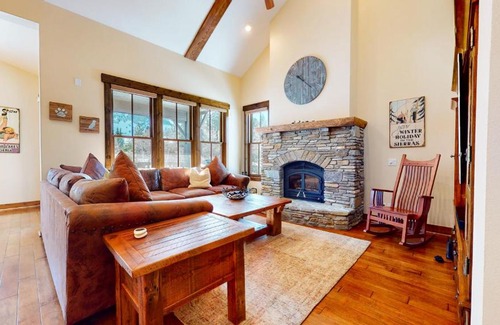 Mammoth Lakes Apartamento | Snowcreek VI The Lodges #1167 condo