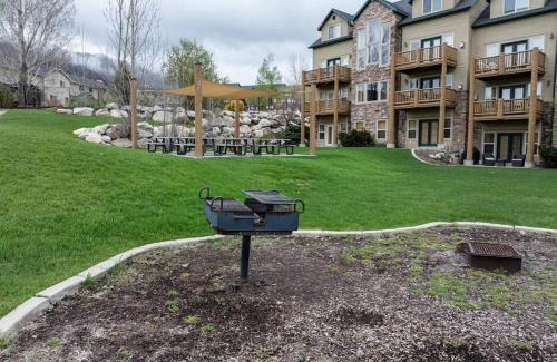 Wolf Creek Casa | Snowcrest Summit Retreat