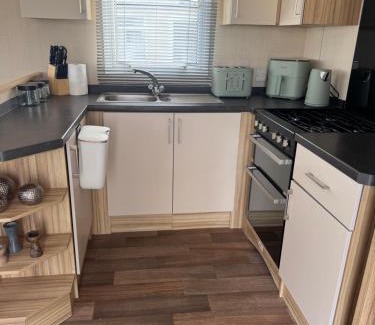 Dinas Complejo | Snowdon View, White Tower Holiday Park