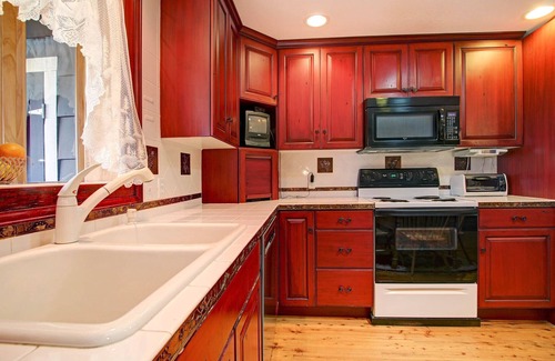 Estes Park Condominio | Snowdrift Peak 203 2 Bedroom Condo by RedAwning