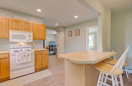 Lake City Apartamento | Snowdrop Apartment - Just 10 Minutes to the Beach!
