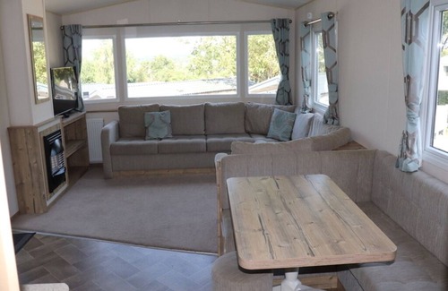 Hamworthy Casa | Snowdrop Lovely caravan, veranda and dogs stay free at Rockley Park Poole Dorset