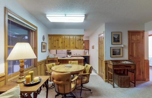 Angel Fire Apartamento | Snowfire 208B