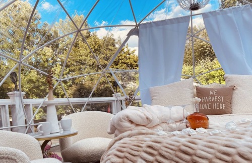 Afton Casa | SnowFlake Suite, SnowGlobe with hottub