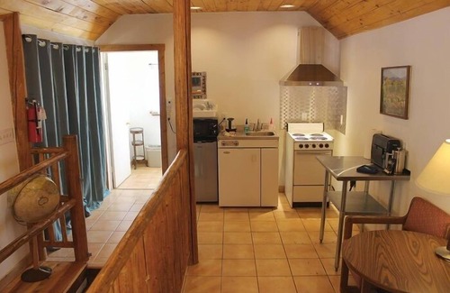 Arroyo Seco Cabina | SnowMansion Taos Adventure Lodge