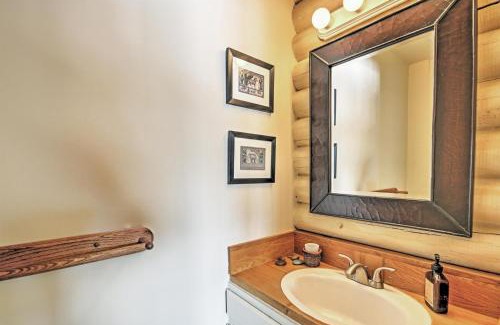 Snowmass Village Casa | Snowmass Home with Hot Tub, Fireplace, and Mtn Views!