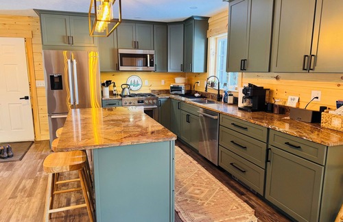 Rangeley Casa | WATERFRONT 5-bedroom house on Dodge Pond in Rangeley