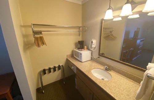 Frisco Hotel | Snowshoe Motel