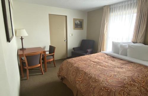 Frisco Hotel | Snowshoe Motel
