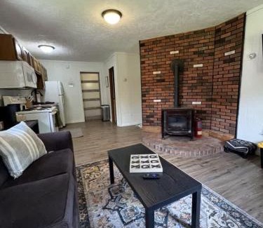 Bessemer Casa | Snowy Escapes at Powderhorn Mountain