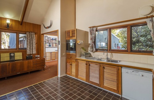 Old Adaminaby Casa | Snowy Mountains Fishing Lodge, Old Adaminaby