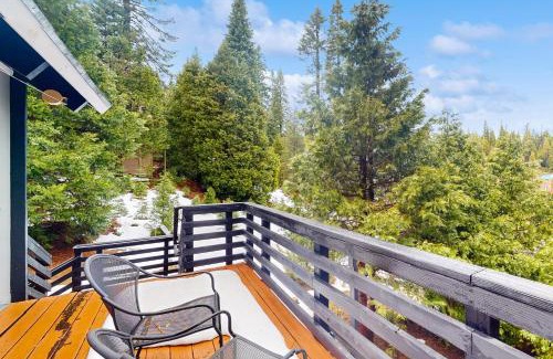 Fish Camp Casa | Snowy Pines