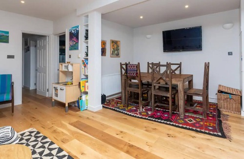 St. Helen's Apartamento | Snug 2BD Flat in Ladbroke Grove