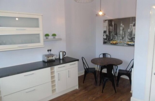 Helensburgh Apartamento | Snug - Abhainn Apartment
