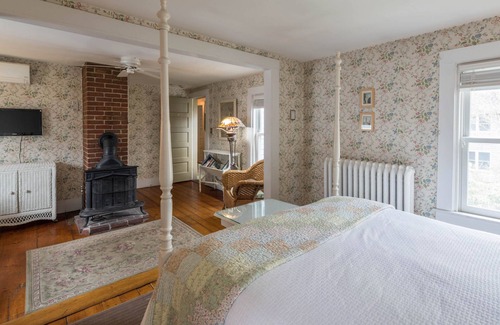 Provincetown Cama Y Desayuno | Snug Cottage