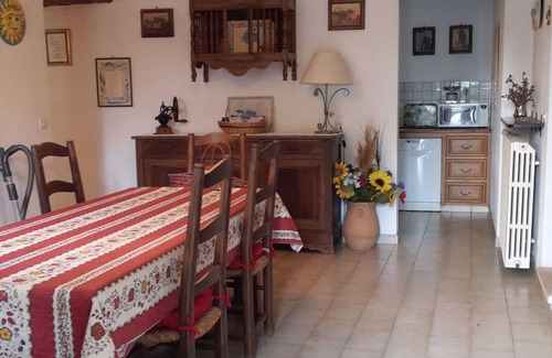 Seguret Casa | Moderna casa rural en Provenza-Alpes-Riviera con piscina