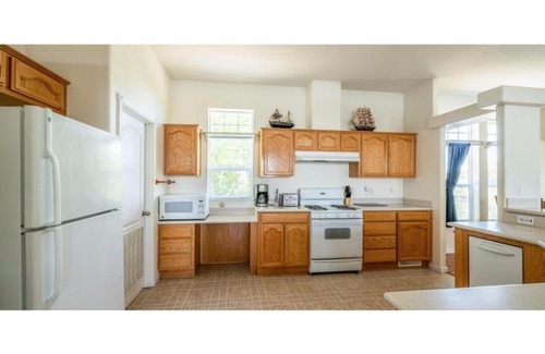 Walnut Grove Complejo | Snug Harbor RV Park & Marina