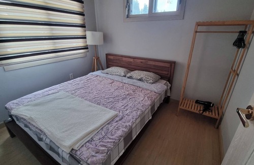 Jocheon Cama Y Desayuno | So Oh Bed and Breakfast. Near World Natural Heritage Site, Geomunoreum