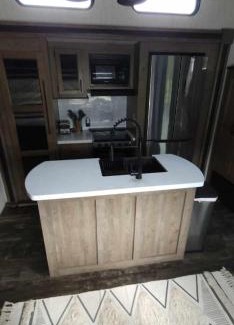 Truckland Casa | So "Time to Wander" Pet friendly and free early check-in!