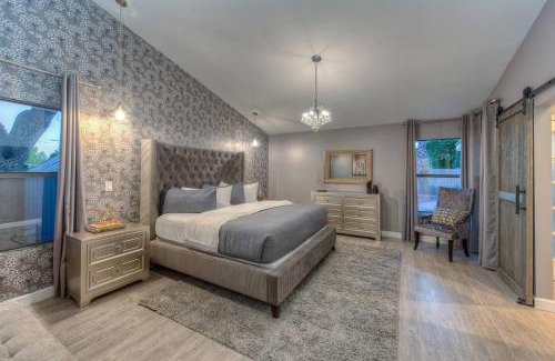 Eagle Hills Casa | Soak In Private Heated Pool In Stylish Open Plan H
