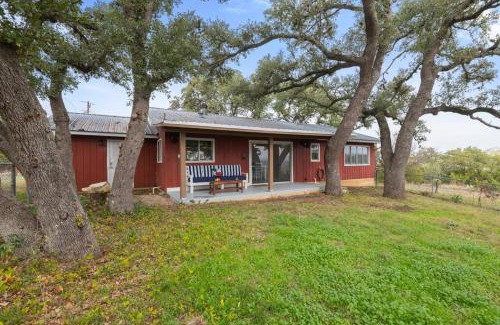 Oatmeal Casa | Soak up the Sunrise over the Hill Country Colorado River Valley