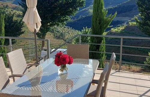 Bomfim Casa | Soalheira Douro House
