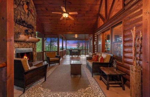 Morganton Casa | Soaring Hawk Lodge 15 Minutes Downtown Blue Ridge