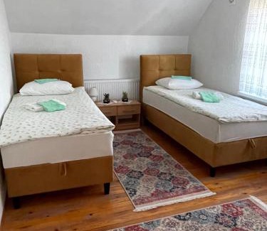 Gradacac Apartamento | Sobe Lara