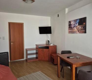 City Center Apartamento | Sobe Rooms Aleksandar