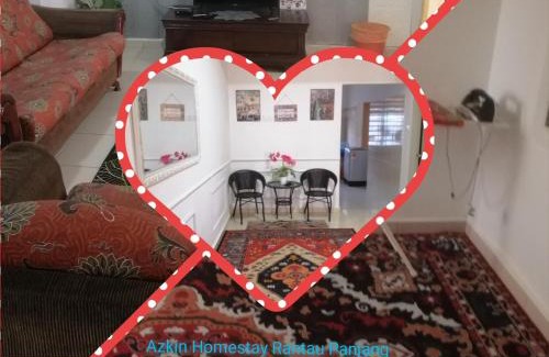 Gual Periok Casa | Sobey Laris Homestay RANTAU PANJANG SWIMMING POOL