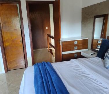 Jardim Sabara Casa | Sobrado 4 km do Shopping Iguatemi, Parque Germânia e Hosp Conceição