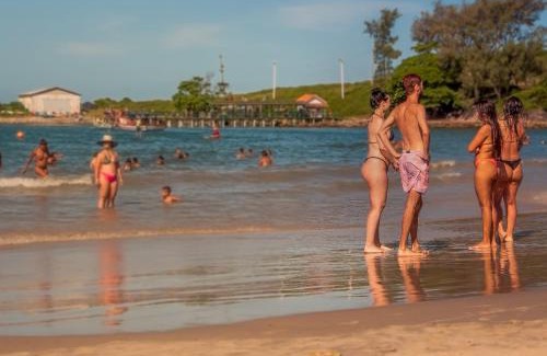 Armacao Casa | Sobrado 50 metros da Praia da Armação e Matadeiro-Floripa!