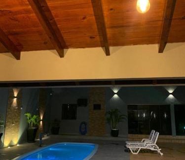 14 de Novembro Casa | Sobrado com 5 suítes para temporada e show rural