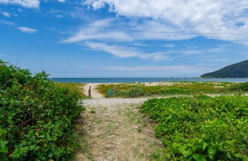 Armacao Casa | Sobrado Pé na Areia na Praia da Armação P143