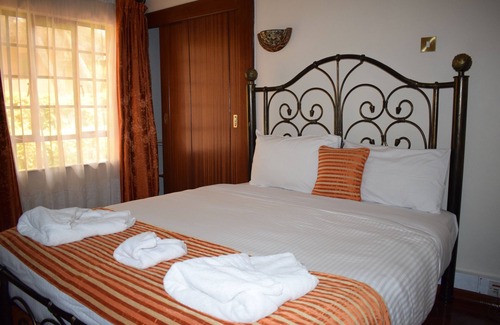 Kileleshwa Hotel | Sochati Casa Resort