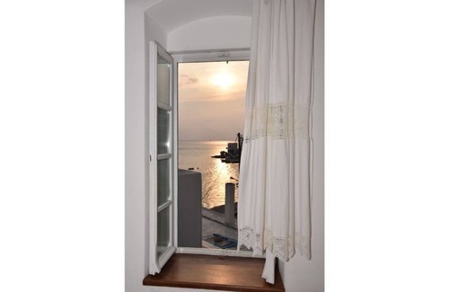 Katapola Casa | SOCHORO - Neoclassical House Amorgos